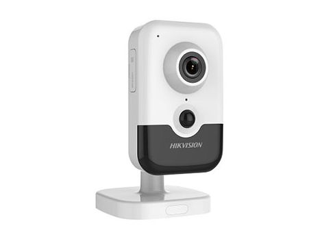 2 Мп IP видеокамера Hikvision c Wi-Fi DS-2CD2421G0-IW(W) (2.8 мм)